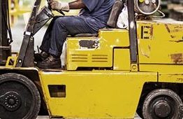 Addetti alla conduzione di carrelli elevatori